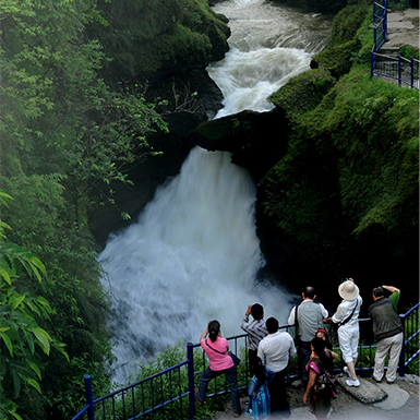 Devi’s Fall – Underground waterfall