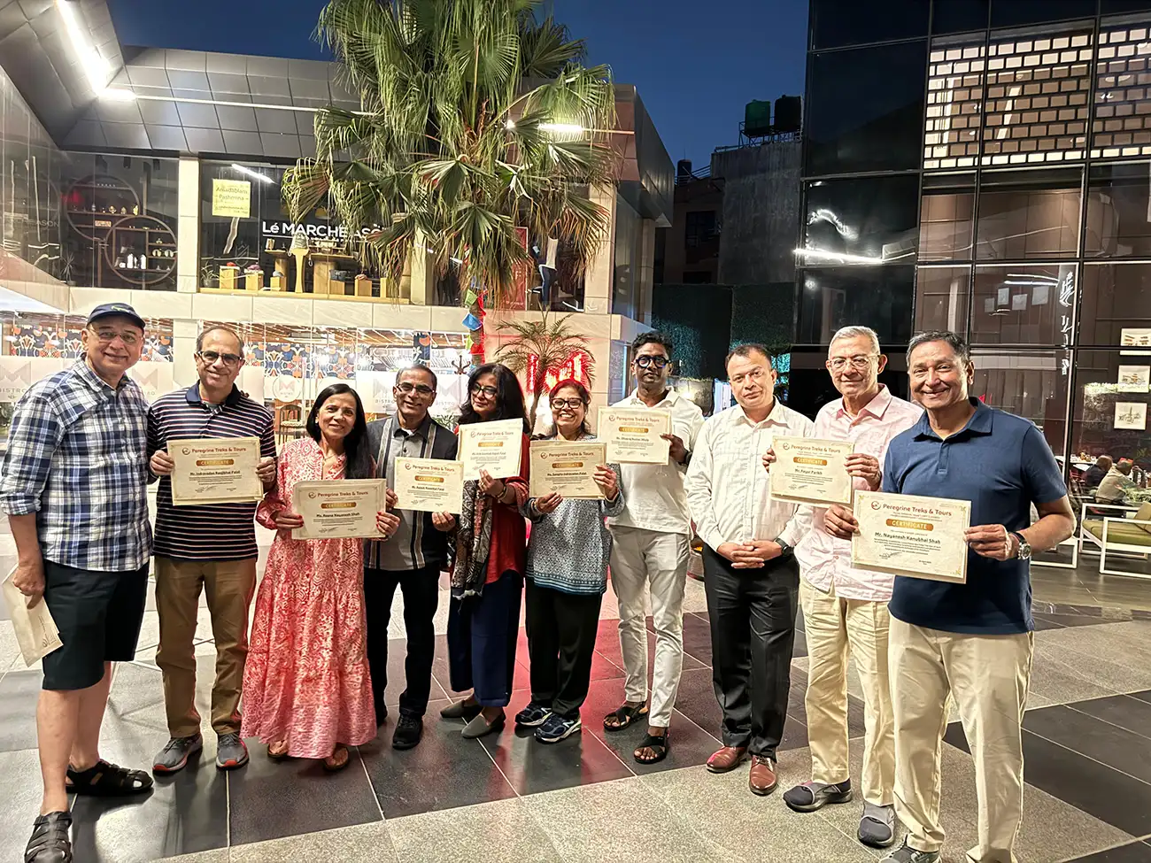 Certificate distribution program
