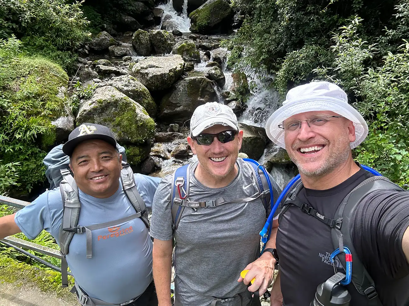 Guide and trekker