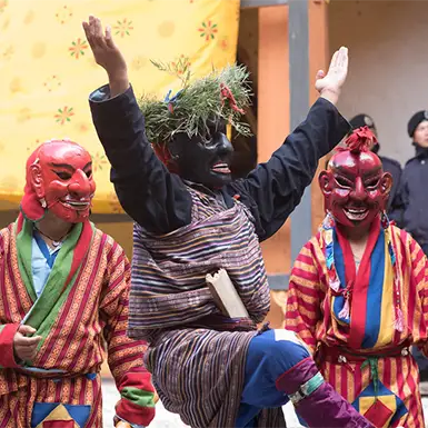 Festivals in Bhutan - Performing dance