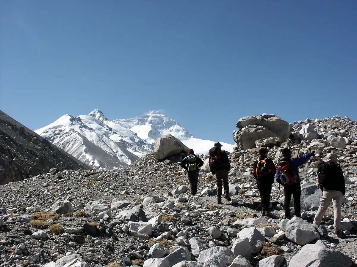 Ascending moraine alongside the Central Rongbuk Glacier