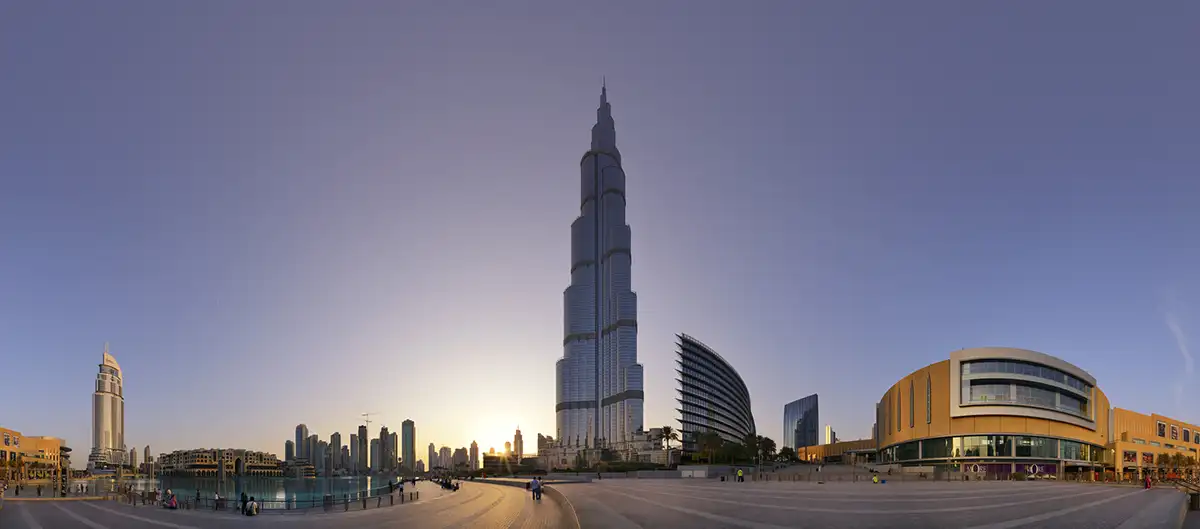 360°-Panoramic shot of Burj Khalifa and Dubai Mall just before sunset