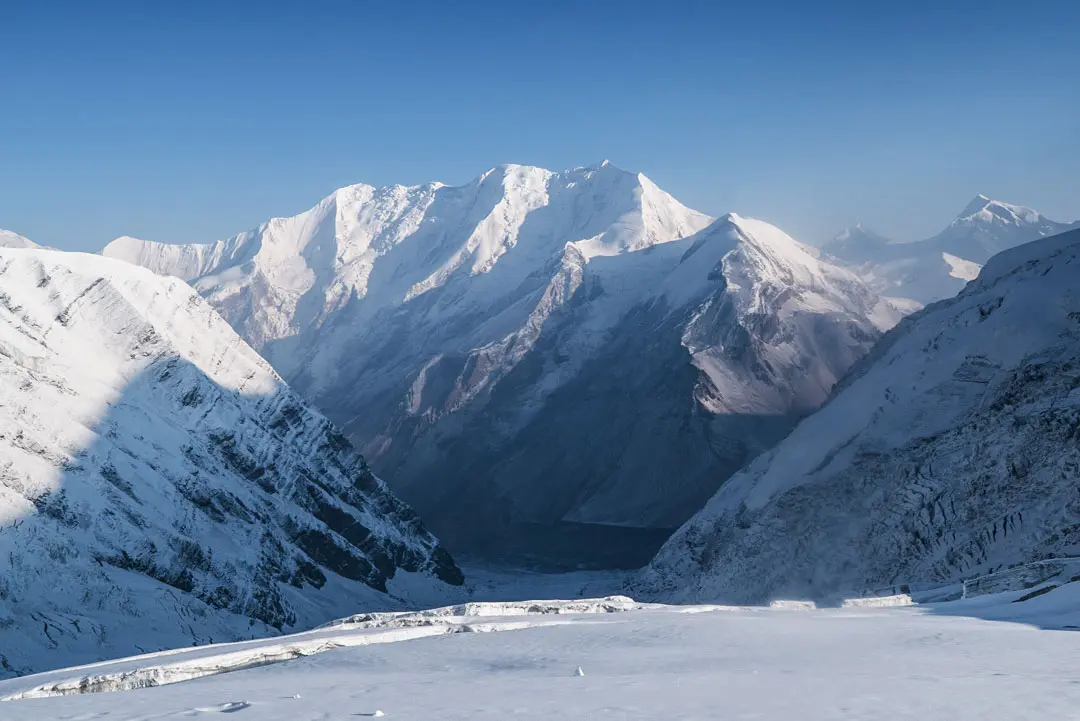 Campa Turas-rannsachaidh Dhaulagiri 1
