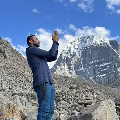 Best Time to Visit Kailash Mansarovar:  Weather, Festivals & Tips