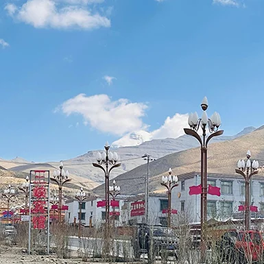 Darchen: Gateway to Mount Kailash – A Tibetan Pilgrimage Guide