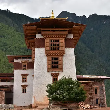 Drukgyel Dzong: Discover Bhutan’s Victorious Fortress & Timeless Heritage