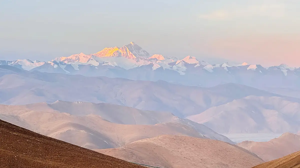 Mount Everest View from Gawula Pass