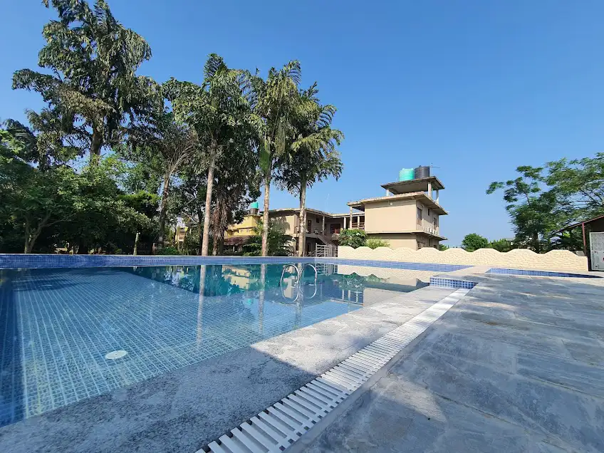 Swimming Pool of Unique Wild Resort