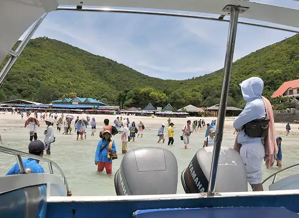 Coral Island: A Tropical Paradise Awaits Near Pattaya