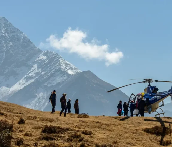 Helicopter Ban Lifted in Everest Region
