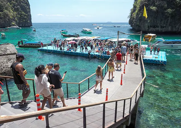 Thailand’s Phi Phi Islands: Your Ticket to Paradise