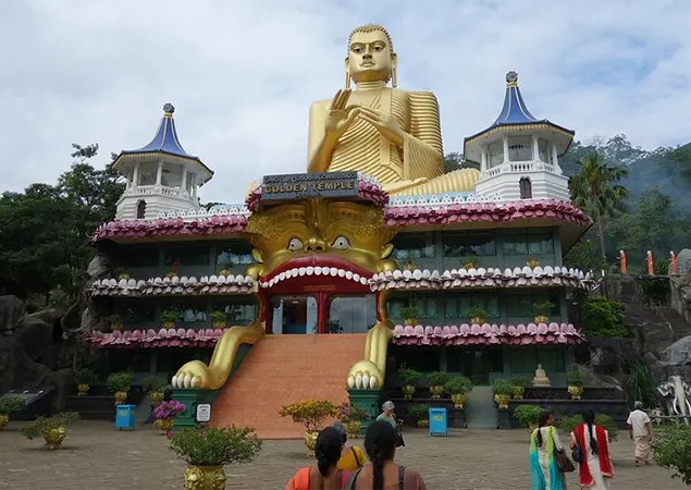 The Ultimate Sri Lanka and Maldives Travel Guide